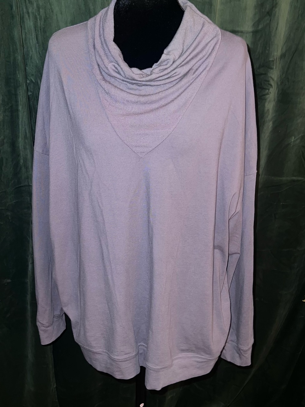 **2pc Set! Banana Republic Dusty Purple Cowl Neck Sweatshirt and Leggings Set - Picture 9 of 11